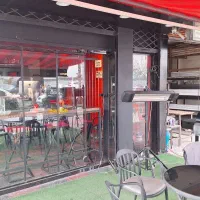استخدام نیروی خانم در کافه ردباکس