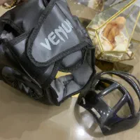 کلاه بوکس جنس عالی آکبند