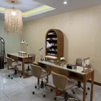 اجاره میز ناخن