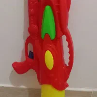 تفنگ آب پاش و بانچمز