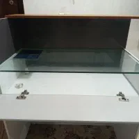 میز   کار  پیشخوان