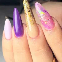 ترمیم و کاشت ناخن حرفه ای