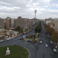 زمین ۶۳۰ متر دهنه عالی تجاری مسکونی