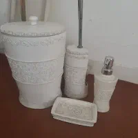 سطل وفرچه دستشویی