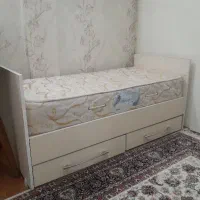 تخت و کمد کودک در حد نو سفارشی