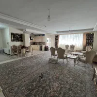 160-متر-سه-خواب-غرق-نور-بیات-غربی-فول-امکانات