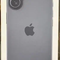 ایفون ۱۷ نرمال