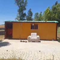 یک عدد کانکس تمیز و مرتب