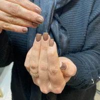 مدل کاشت ناخن فقط هزینه مواد|خدمات آرایشگری و زیبایی|ساری, |دیوار