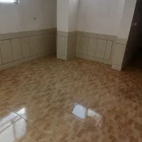 طبقه پایین خانه اجاره داده میشود
