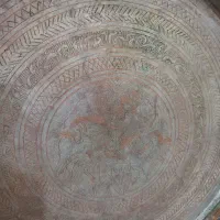 ظرف قدیمی مسی