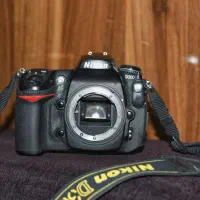 دوربین نیکون d300