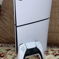 Ps5 slim ی ترا دیسک خور ب همراه یک کنترلر اضافی