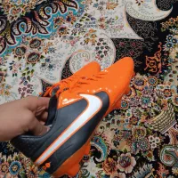 کفش استوک دار فوتبال