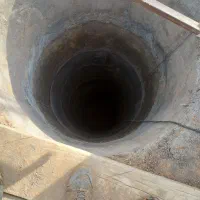 مغنی چاه آب و فاضلاب وتخریب کاری