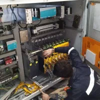 برقکار
