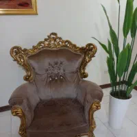 مبل سلطنتی