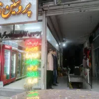 یک باب مغازه به عبعاد۳/۵۰در۳به فروش قیمت ۴۰۰