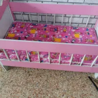 تخت خواب کودک تا ۵ سال