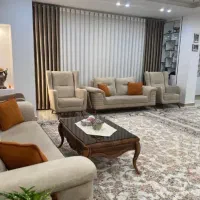 برج-برند-ساحلی-ریچموند-طبقات-بالا-با-امکانات