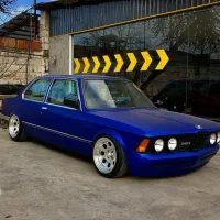 بی ام و e21 320