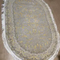 فرش بیضی