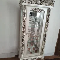 یک عدد ویترین