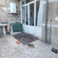 خانه حیاطی ۵۲ متری دو طبقه