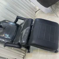 تخت کاملا تمیز و سالن