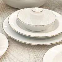 چینی لب طلا درجەیک