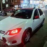 کویک(R) مدل 1401 در حد، سفید قرمز