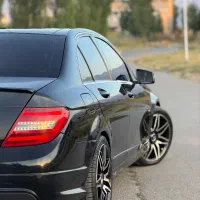 بنز c200 آونگارد
