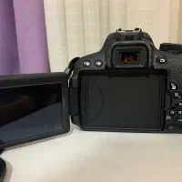 دوربین canon 700d با لنز۱۸-۵۵