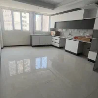 ۱۳۹ متر /  / دارای مشاعات ابی/برج مجلل / کوهک