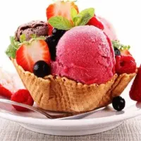 استخدام نیروی کار آقا و خانم  برای بستنی فروشی
