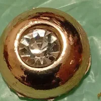 الماسی که از سنگ اورانیوم به دست آمده است