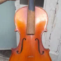 ویالون قدیمی بیش از بیست سال خریداری شده