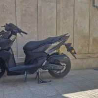 موتور سیکلت طرح کلیک کویرs2 مدل ۱۴۰۳