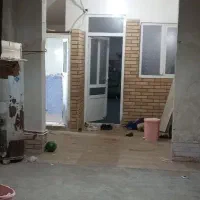 ۱۲۰ متر همکف، راه مستقل، حیاط‌دار