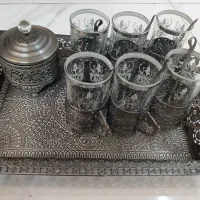 ست سینی بااستکان و قندان و قاشق چای خوری نو