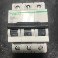 وسایل تابلو برق و برقی