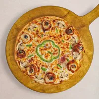 کارگر فست ساده خانم