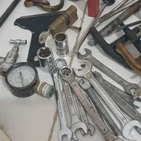 ابزار  ماشین وغیر  آچار لوله گیر همه جنس قدیم