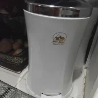 یک عدد سطل زباله دوجداره