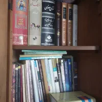 کتاب متنوع و کاربردی در حد نو با قیمت مناسب