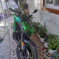 خوش رخ و جوان پسند