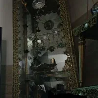 به دلیل کمبود جا فروخته میشه