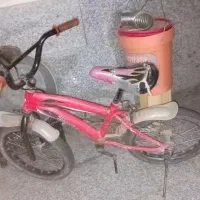 دوتا دوچرخه ۱۶ و ۱۲