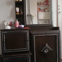 جاکفشی وآینه وکشو