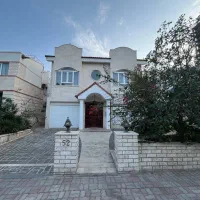 ۶۳متری/پارکینگ اختصاصی/سندتک برگ
